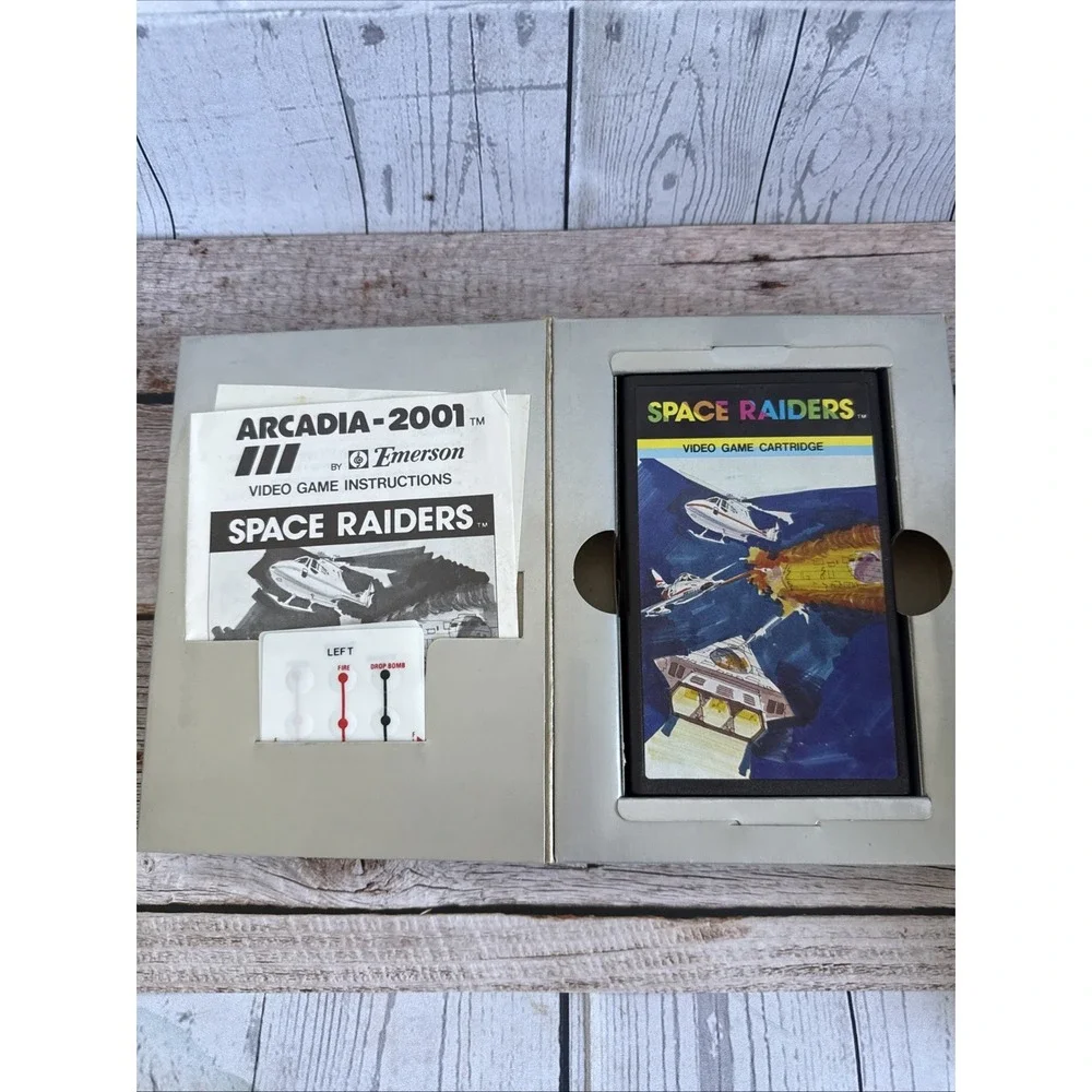 Emerson Arcadia 2001 Boxed Video Game Lot Space Raiders Baseball 7 Games 1982